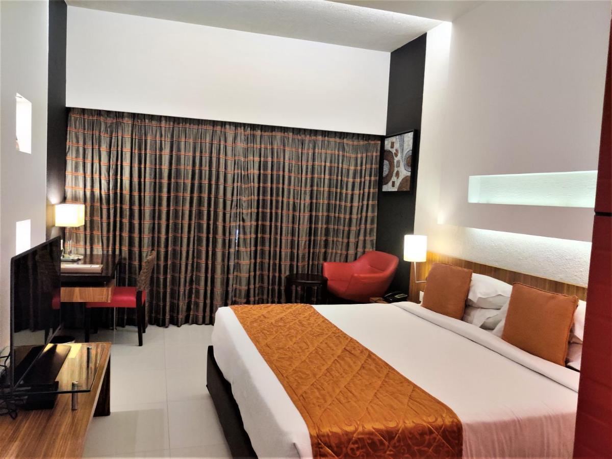 Hotel Satkar Residency Thane Exterior photo