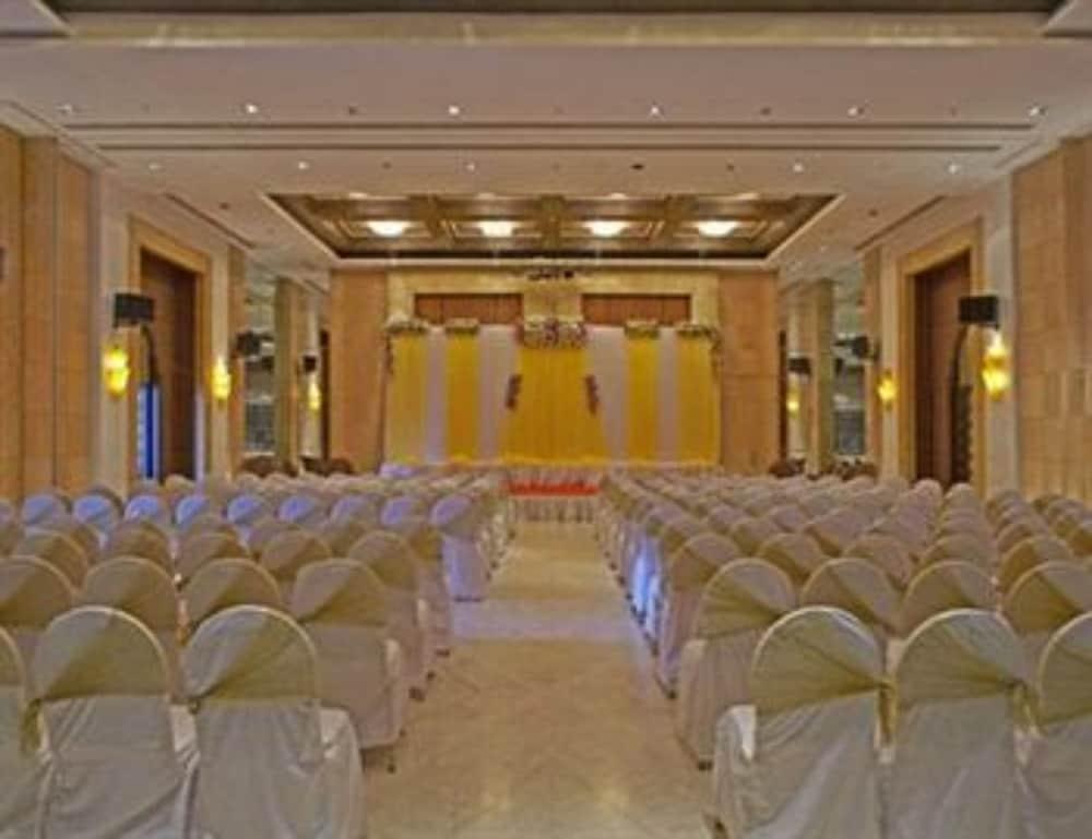 Hotel Satkar Residency Thane Exterior photo