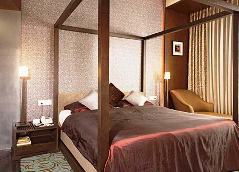 Hotel Satkar Residency Thane Exterior photo