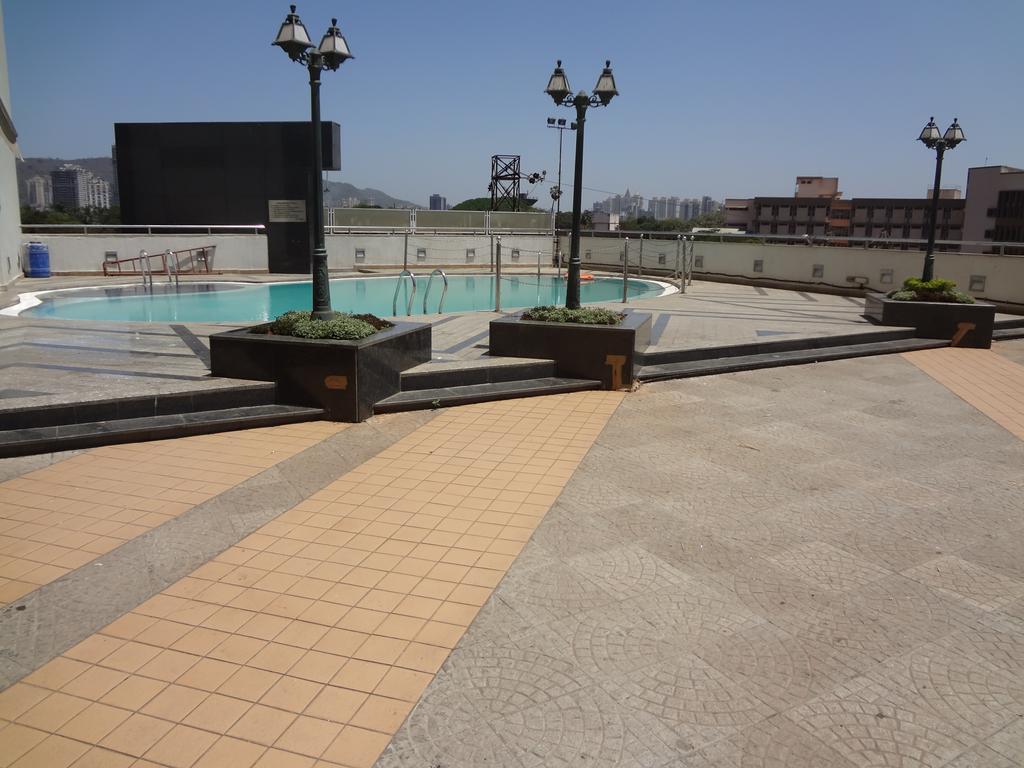 Hotel Satkar Residency Thane Exterior photo